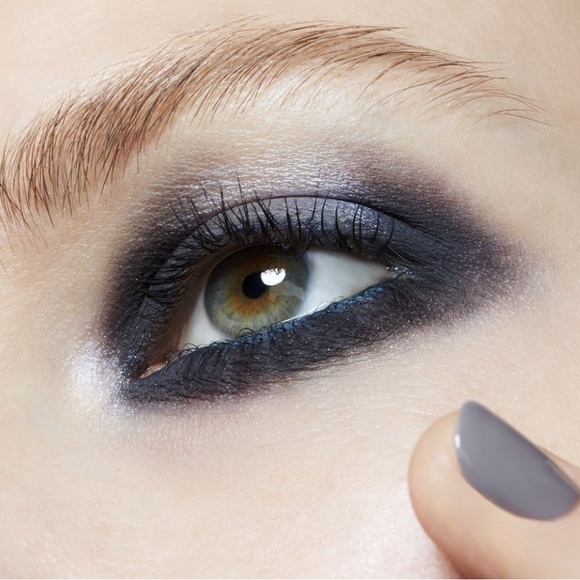 “Greystone” MAC Pro Palette Refill - Picture 3 of 5